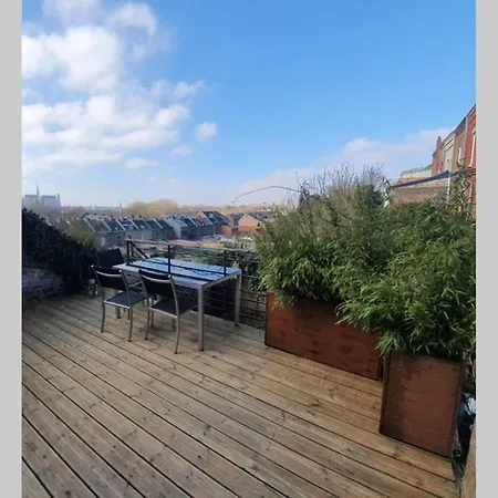 Maison Famille-confort-terrasse Jardin-vue Cathedrale *